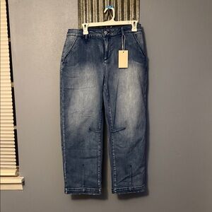 Women’s barrel jeans